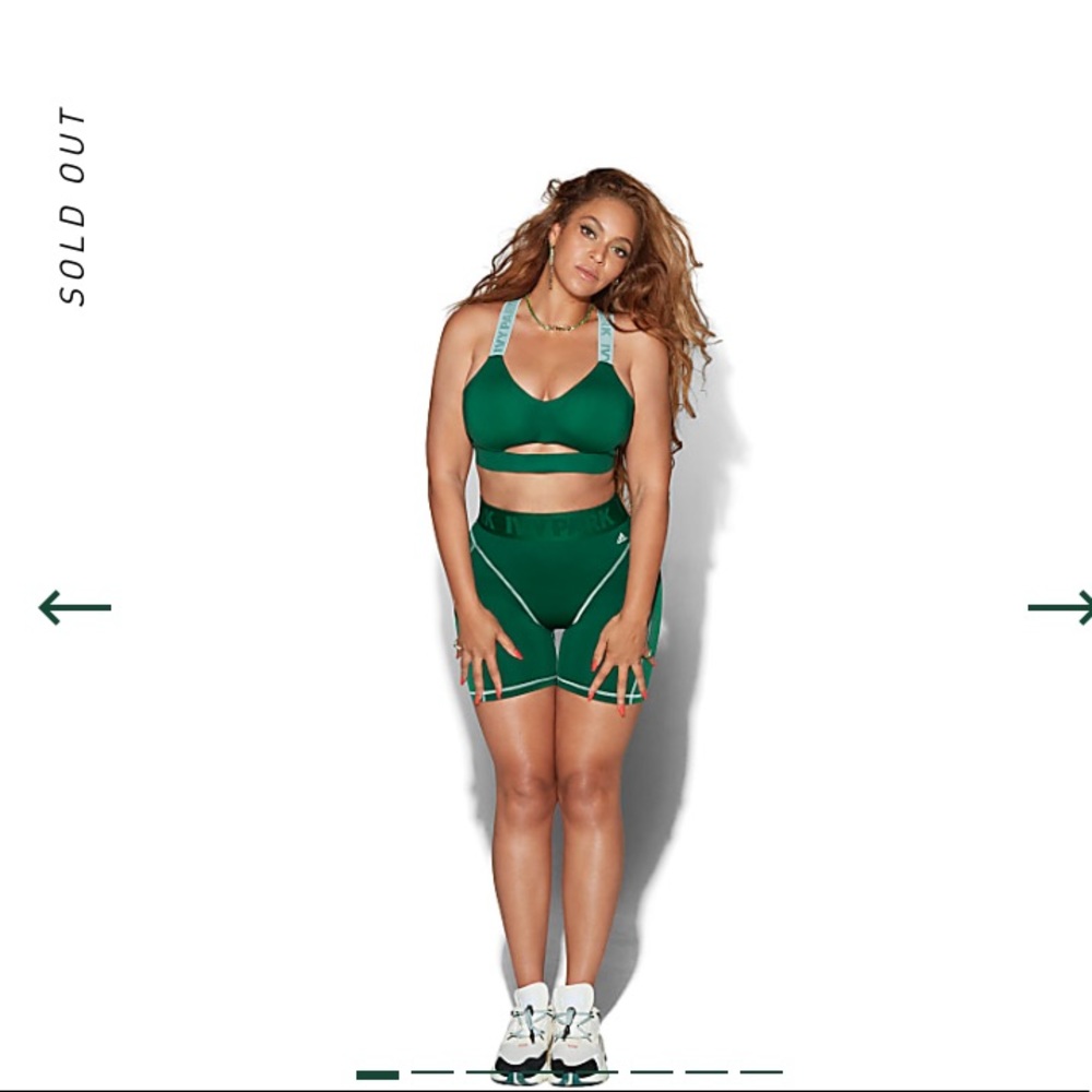 IVY PARK Adidas Sports bra Size XS